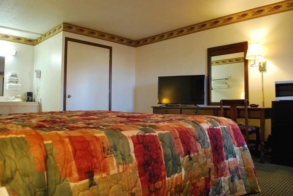 Scottish Inns - Locust Grove Bagian luar foto